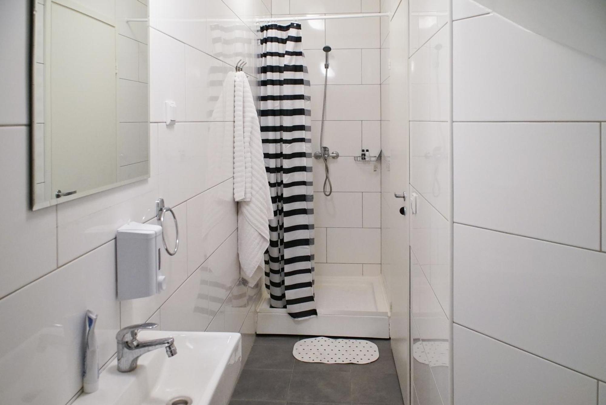 Oldtown Lux Hostel Tallinn Kültér fotó