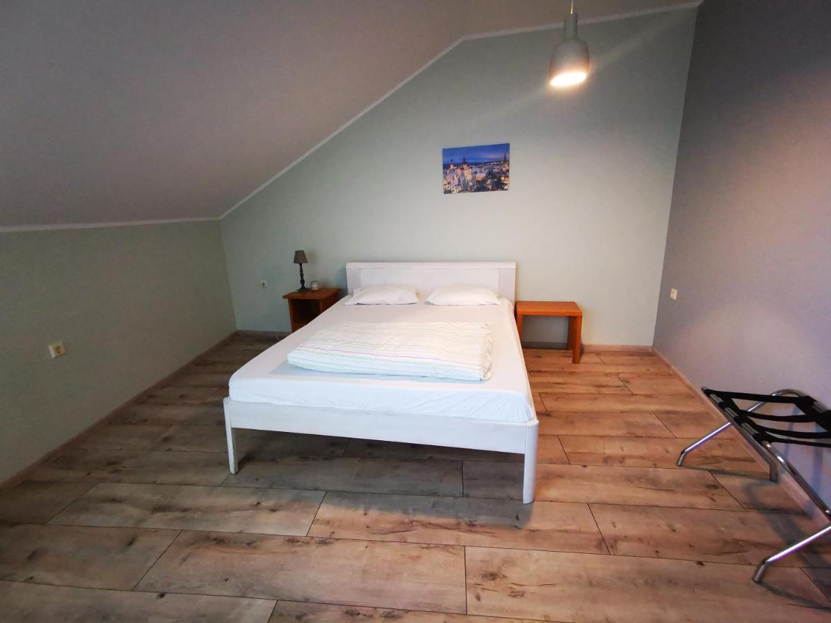 Oldtown Lux Hostel Tallinn Kültér fotó